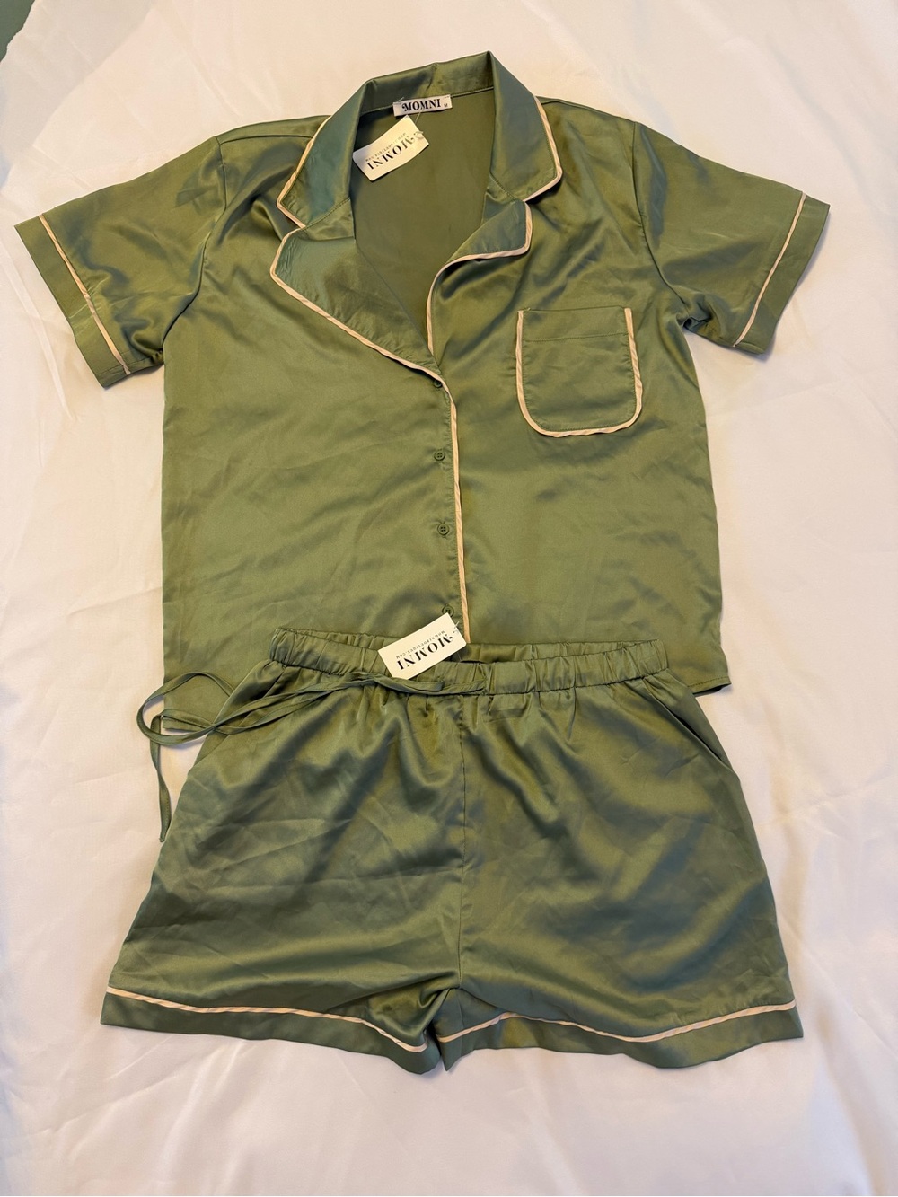 Silk pajama set NWT